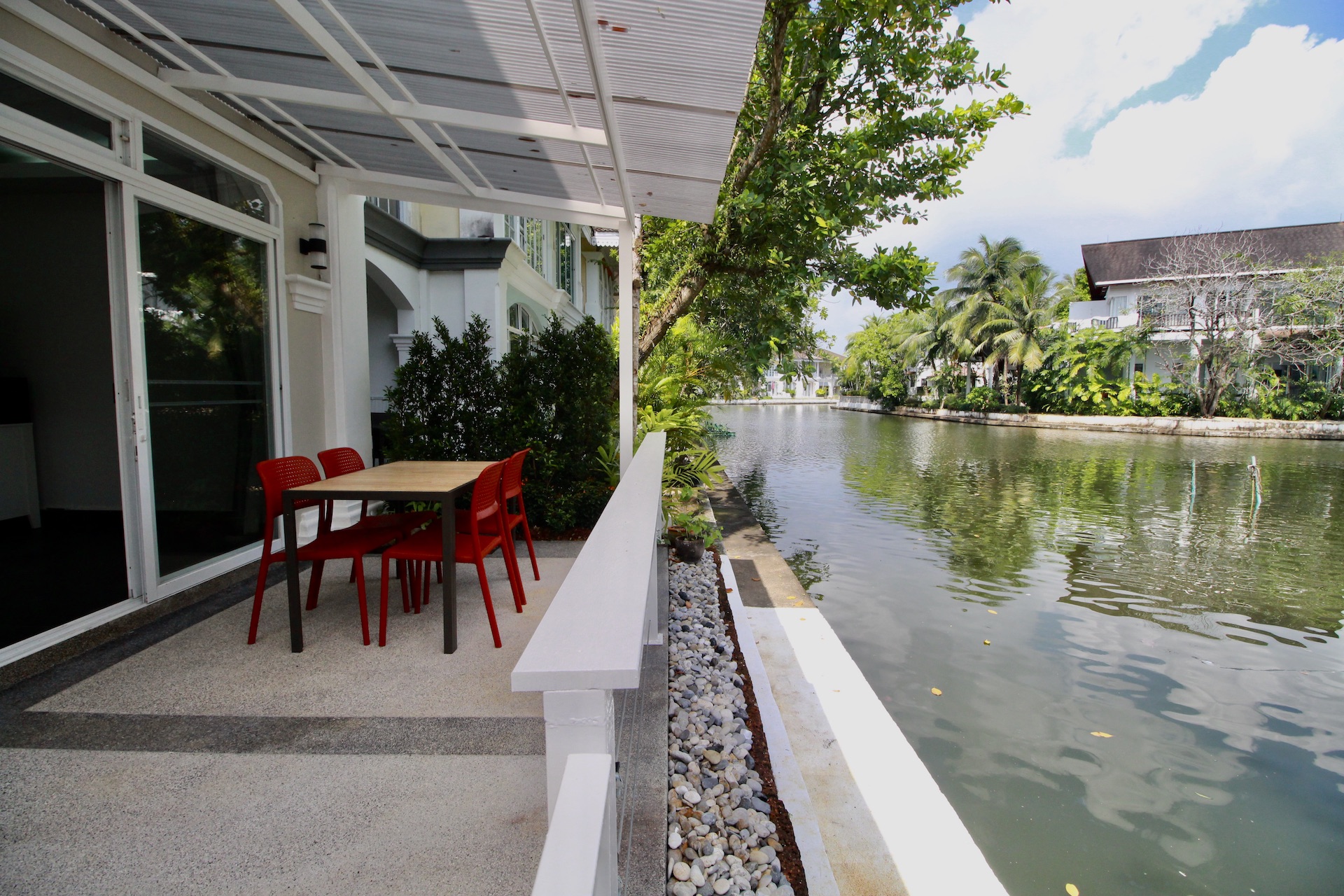 House 2 Bedroom with Lagoon View in Koh Kaew